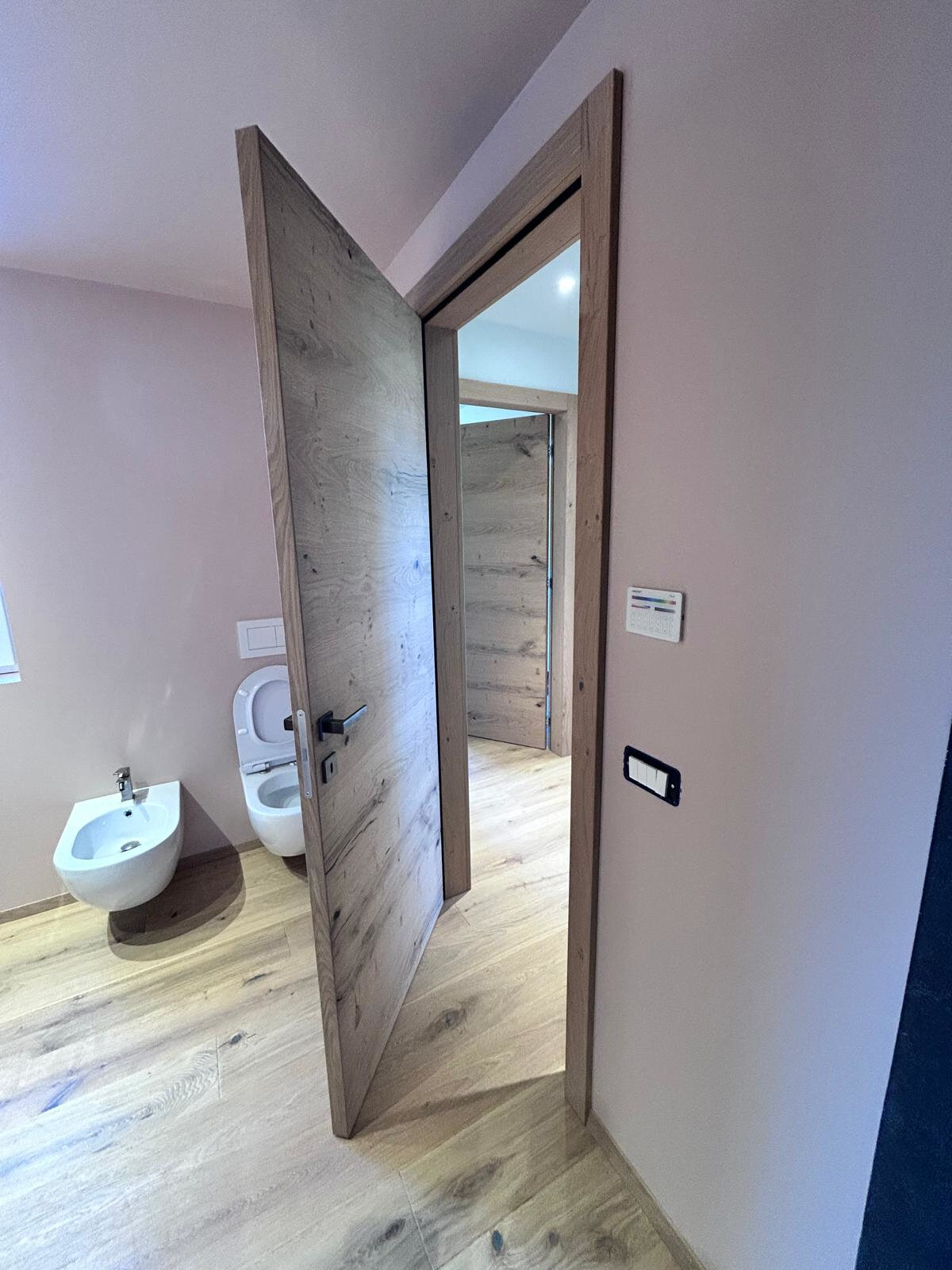 PHOTO-2025-11-28-14-57-15(4)-1200x