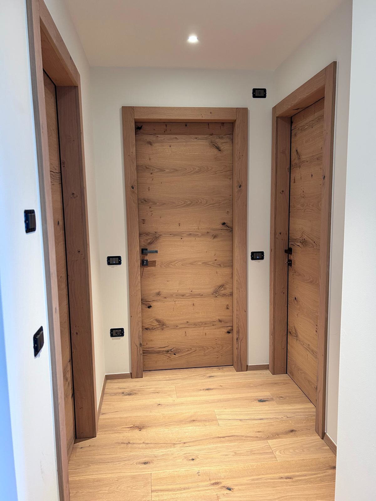 PHOTO-2025-11-28-14-57-17(1)-1200x